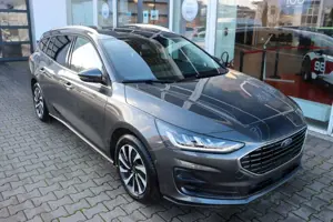 Ford Focus Titanium X 1.0 EcoBoost 4,99% FIN*