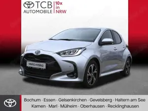 Toyota Yaris 1.5 Hybrid Teamplayer  KAMERA SZHZ KLIMA ALU BT DAB APPLE ANDROID