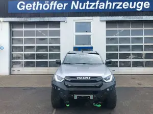 Isuzu D-Max Double Cab 4x4 V-Cross MT +Offroad+Winde+ Bild 2