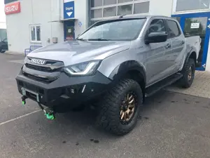 Isuzu D-Max Double Cab 4x4 V-Cross MT +Offroad+Winde+ Bild 4