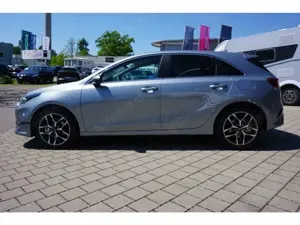 Kia Ceed / cee'd 1.5T 140 Ultimate Edition DCT7 Style JBL Navi ACC Bild 3