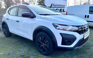 Dacia Sandero Stepway Essential Bild 2