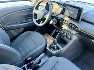 Dacia Sandero Stepway Essential Bild 3