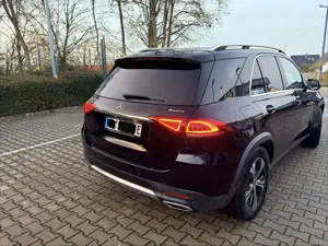 Mercedes-Benz GLE 350 e 4Matic 9G-TRONIC Exclusive Bild 5
