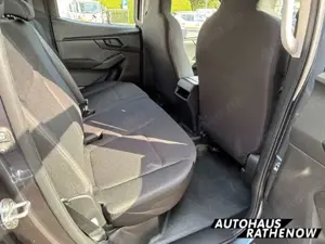 Isuzu D-Max Double Cab 4WD L 1.9 TD ACC Android Auto DAB Totwi Bild 4