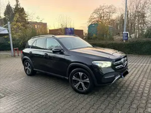 Mercedes-Benz GLE 350 e 4Matic 9G-TRONIC Exclusive Bild 2