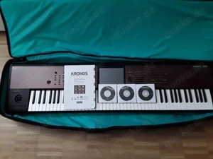 Korg Kronos (2) Kronos2 Music Workstation