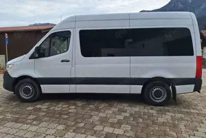 Mercedes-Benz Sprinter MwSt ausweisbar! 317 CDI Sprinter Tourer Standard! Bild 4