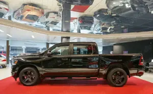 Dodge RAM 1500 4X4 Bighorn CrewCab 4WD-Auto PDC Kamera Bild 4
