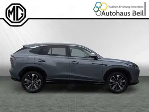 MG HS 1.5T MT 2WD LUX Bild 4