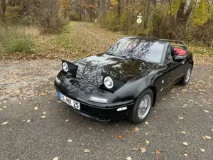 Mazda MX-5 MX 5 16V Bild 4