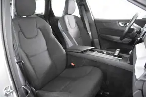 Volvo XC60 T8 AWD Inscription *1.Hand*Pano.*Standheiz* Bild 3