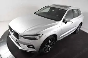 Volvo XC60 T8 AWD Inscription *1.Hand*Pano.*Standheiz* Bild 4