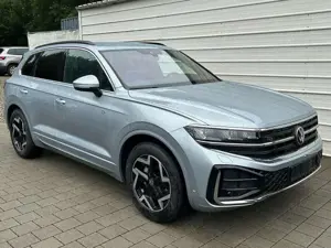 Volkswagen Touareg R-Line 3.0 V6 TDI *360°*AHK*Luftfahrwerk*Sitzbelüf