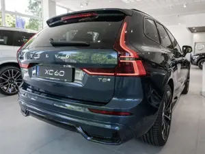 Volvo XC60 T8 Ultra Dark Recharge Plug-In Hybrid AWD Bild 2