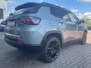 Jeep Compass Upland e- Hybrid FWD 1,5 T4 48V Bild 5