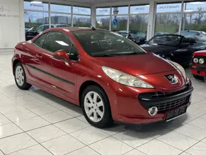 Peugeot 207 CC Cabrio-Sport+Sitzheizung+PDC+Klima+99TKM! Bild 2