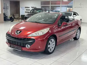 Peugeot 207 CC Cabrio-Sport+Sitzheizung+PDC+Klima+99TKM! Bild 3