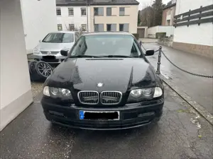 BMW 320 320i mit Austauschmotor 130tkm