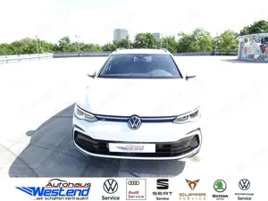 Volkswagen Golf Variant R line 1.5l eTSI 110kW DSG AHK LED Navi Klima