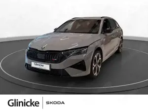 Skoda Octavia Combi RS 2.0 TSI (195kW) DSG