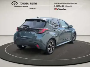 Toyota Yaris - 1,5 l Hybrid Teamplayer - plus Comfort-Paket App Bild 5