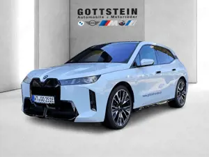 BMW iX xDrive45 / M Sportpaket