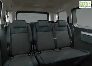 Opel Zafira Edition  2.2 D 180 AT8 L Nav AHK Kam Temp 132 k... Bild 4