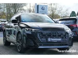Audi Q8 S line HUD Pano ACC AHK 360° BO Matrix Soft Sofor