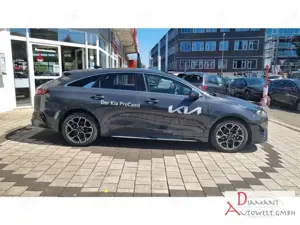 Kia ProCeed / pro_cee'd 1.5T 140 DCT7 GT-LINE TECHNIK GLASDACH LEDER Bild 4