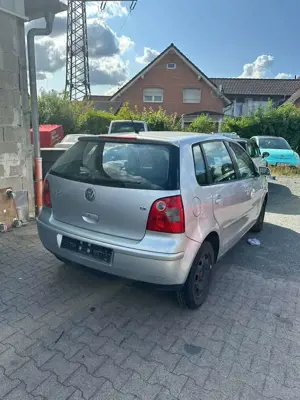 Volkswagen Polo 1.4 Bild 4