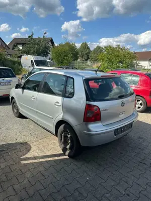 Volkswagen Polo 1.4 Bild 3