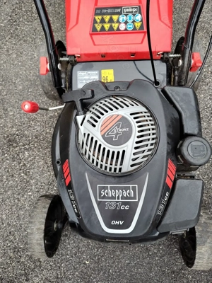 Benzin Rasenmäher mit Radantrieb 