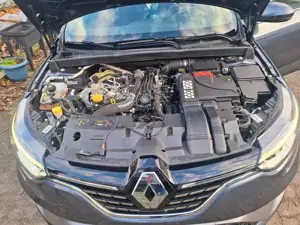 Renault Megane Mégane IV Berline TCe 160 EDC FAP GT-Line Bild 5
