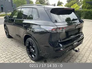 Volkswagen Tiguan 2.0 TDI 4MOTION 193 PS R-Line/VOLL / -25% Bild 5