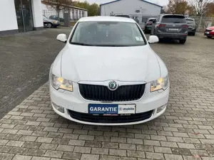 Skoda Superb Ambition Bild 2
