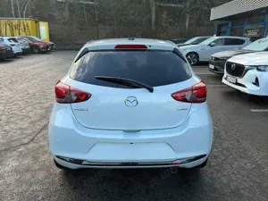 Mazda 2 1.5L e-SKYACTIV G 90ps Mazda2 90ps 6MT FWD HOMURA Bild 4