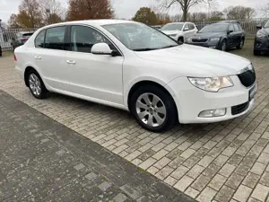 Skoda Superb Ambition Bild 3