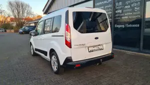 Ford Tourneo Connect AUT - NAVI - ASSISTS - AHK Bild 5