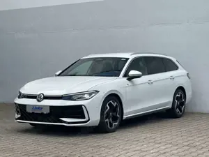 Volkswagen Passat R-Line 2.0 TDI DSG HUD/AHK/Navi/360Kamera Bild 3