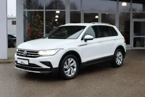 Volkswagen Tiguan Elegance 2.0 TDI / Matrix/ DCC/ Standhz.