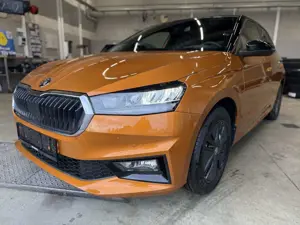 Skoda Fabia 1.0TSI DSG Selection Plus Sport Color Concept