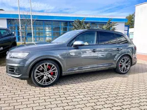 Audi SQ7 HUD PANO LUFT STAND AHK RAUTE WANK UPE 132000