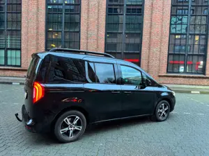 Mercedes-Benz T-Class T 180 d Automatik Bild 4