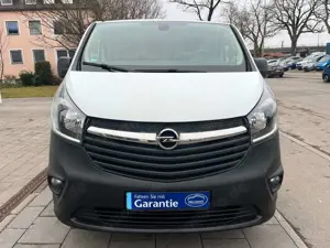 Opel Vivaro Bild 4