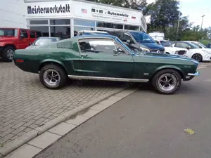 Ford Mustang Fastback S- Code 325PS Bullit top Zustand Bild 3