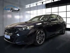 BMW 520 d M Sport *Pano*Autobahn*AHK*Standh.*