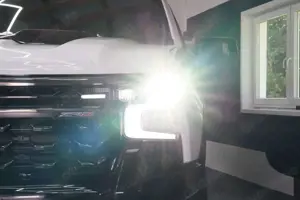 Chevrolet Silverado ZR2 MY25 6.2L. V8 426 PS Bild 4