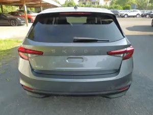 Skoda Fabia 1.0TSI Top-Selection/LED/Klimaaut/Sitzheizung Bild 5