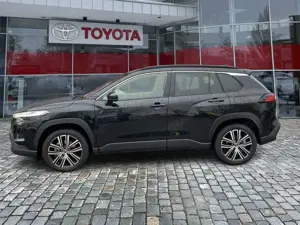 Toyota Corolla Cross 2.0 Hybrid Teamplayer Bild 2